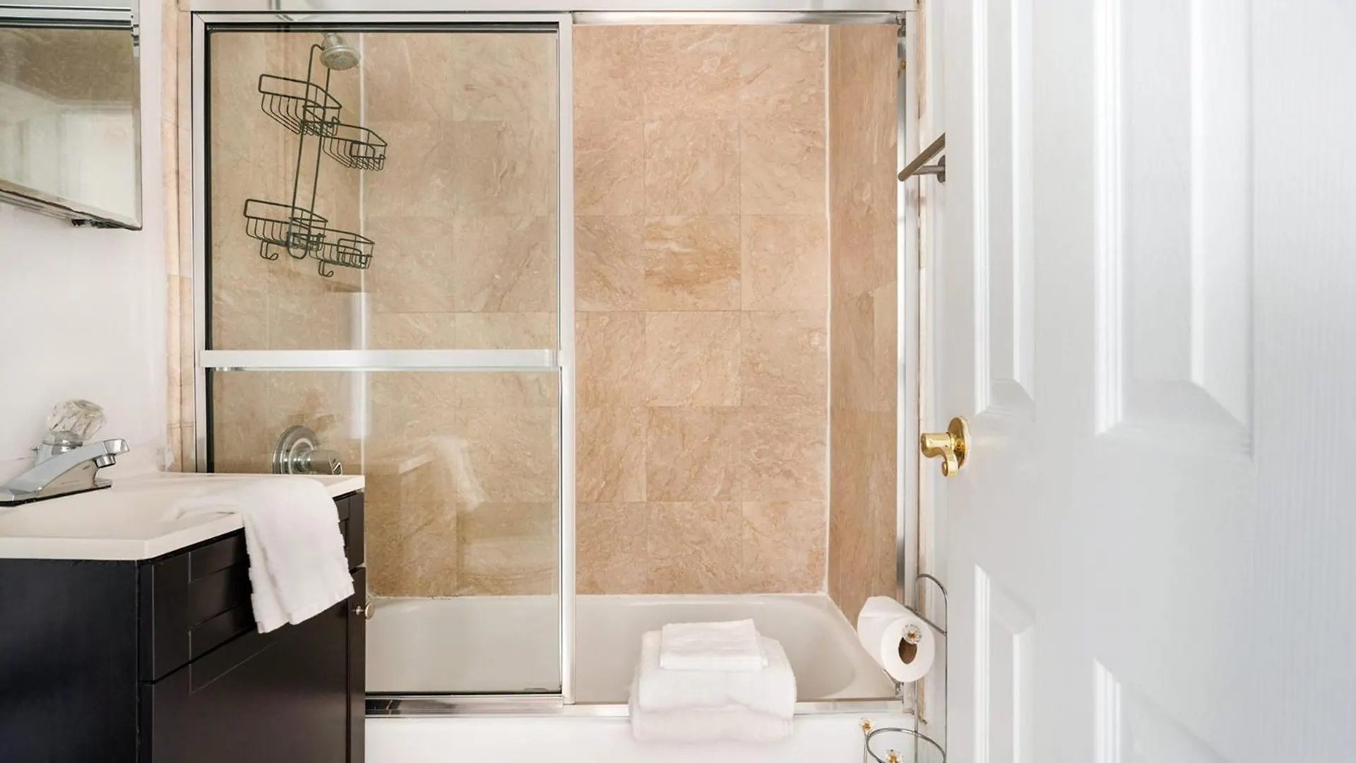 350-1A Gramercy New 1Br Sleeps3 Newly Furnished New York